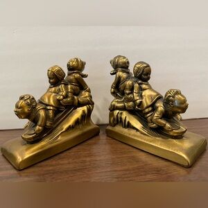 Pair Vintage PM Craftsman Brass Bookends Children Sledding Sled Christmas Winter